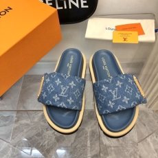 Louis Vuitton Slippers